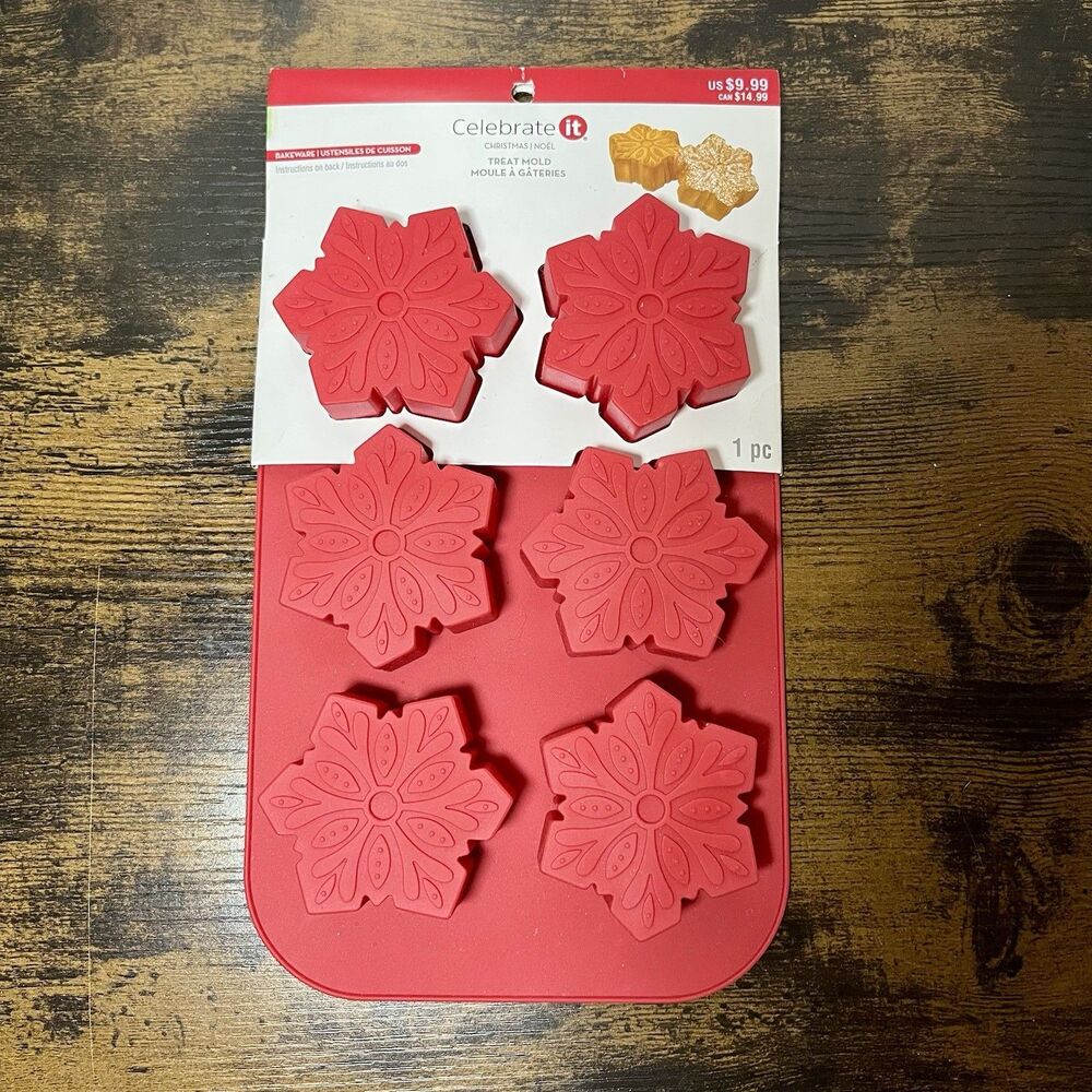 Celebrate It Snowflake Treat Mold Christmas Holiday Red Silicone NEW